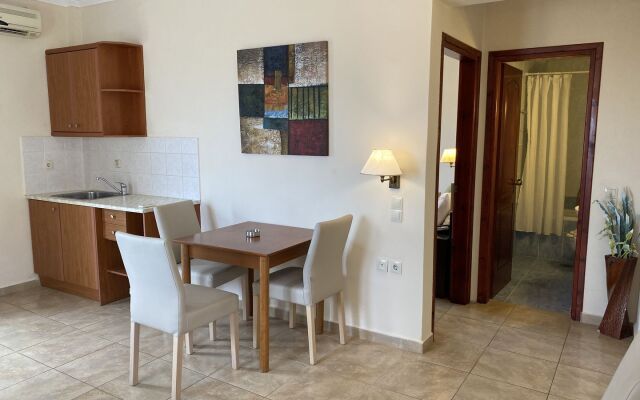 Porto Planos Beach Hotel