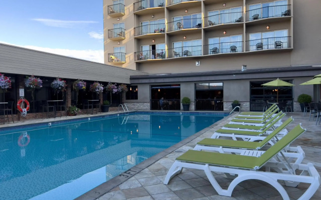 Coast Capri Hotel