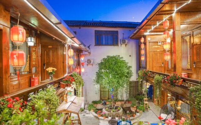 Rizhao Jinshan·Heart-flying View Naxi Beauty Stay