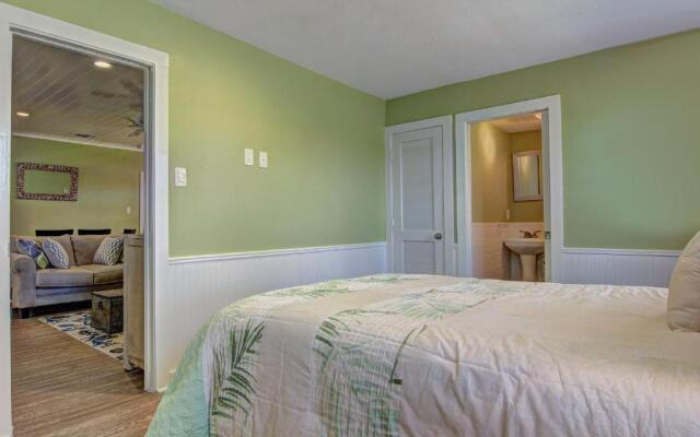 Hurricane Harbour Ss523h Cottage