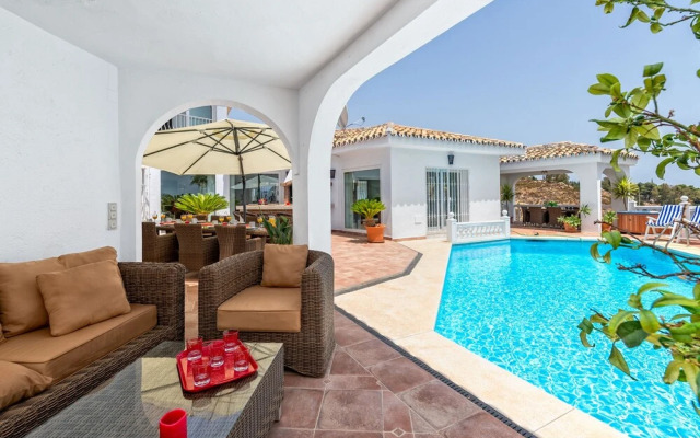 Solaga - Villa Media Luna