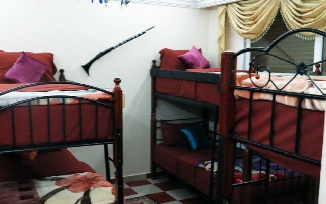 Global Surf House - Hostel/Backpacker