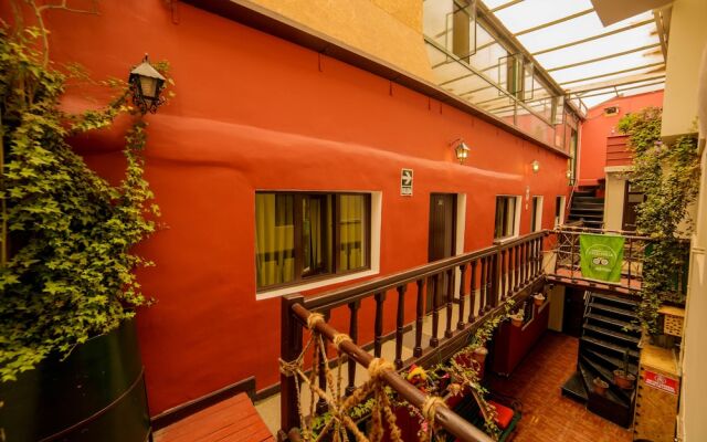 Ukukus Hostel