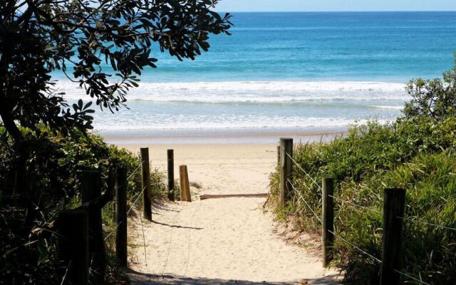 Surf Beach Motel Coffs