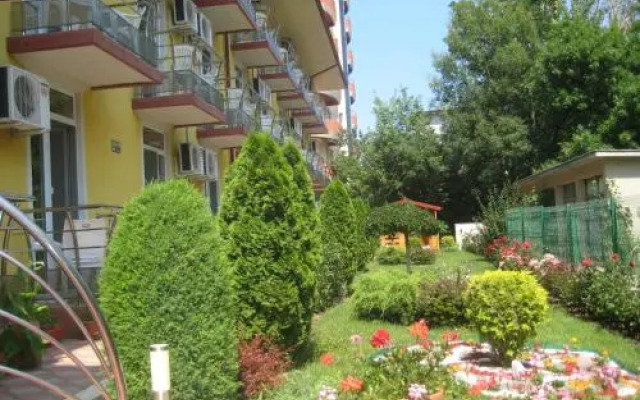 Hotel & Restaurant Valul Magic