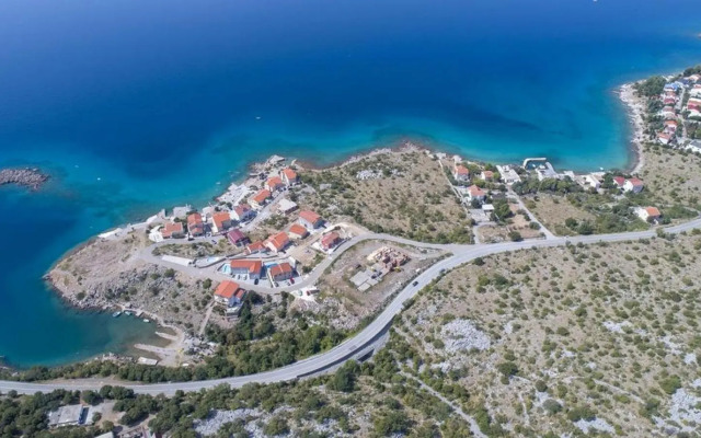 Apartments Villa Dina