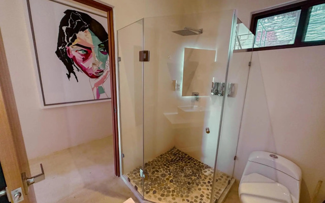 PentHouse con jacuzzi privado, cenotes, piscinas, GYM