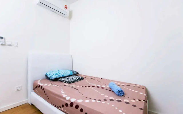 Bintang Fairlane Home