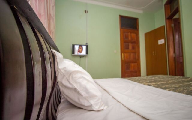 Makerere Serene Hotel