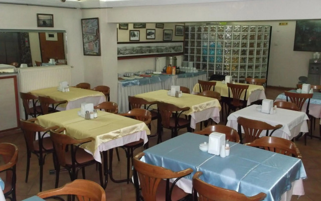 Kadikoy Otel Konak