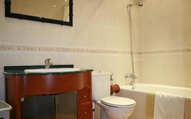 Luxurious Carabeo 2000 1.3