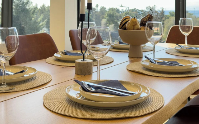 Riviera Escape Suites