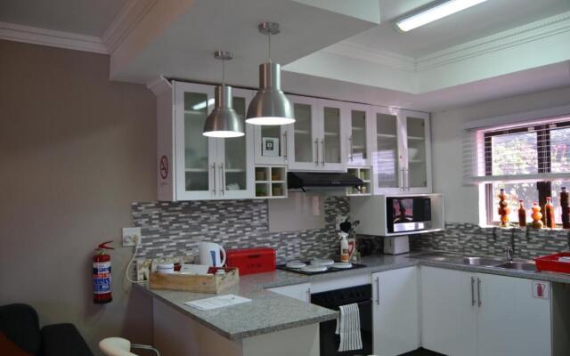 Palmtree Place - Stylish Self Catering Unit (Adults Only)