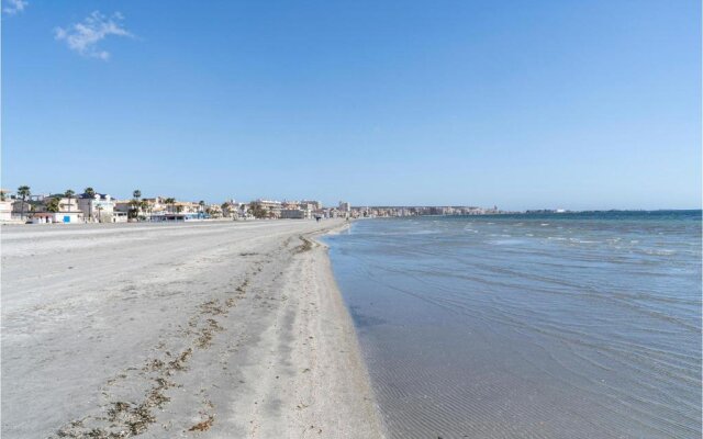 Nice apartment in Santa Pola with 2 Bedrooms, WiFi and Outdoor swimming pool