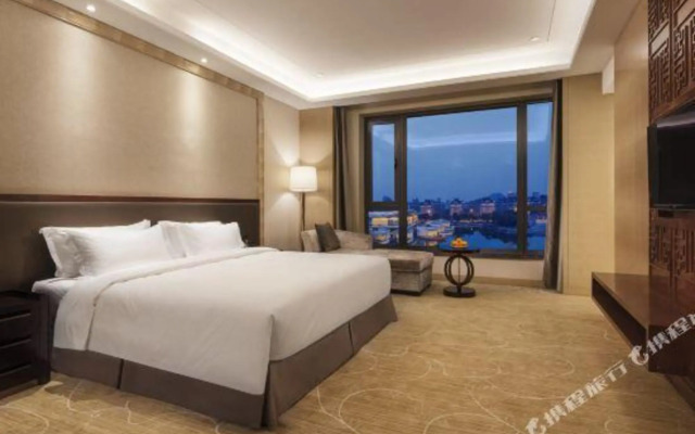 Leida Hotel