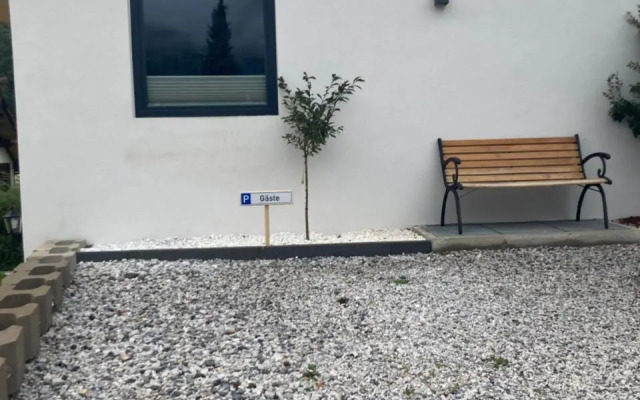 Ferienwohnung Alpenland - schönes, neues Apartment