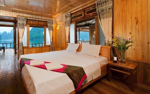 Cat Ba Sandy Beach Resort – Guest Rooms – Haiphong