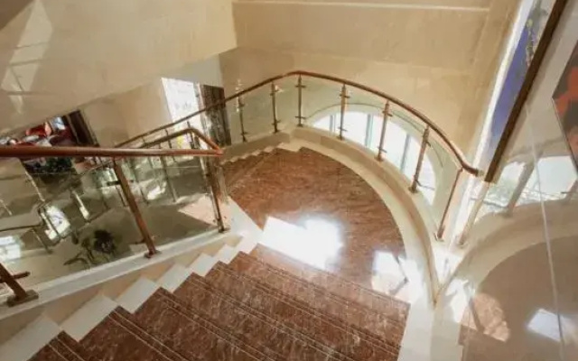 Baolong International Hotel