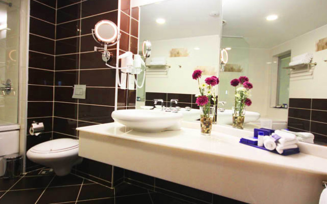 Titanic Hotel & Spa