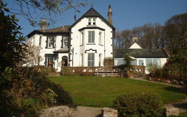 Low Wood Hall Hotel