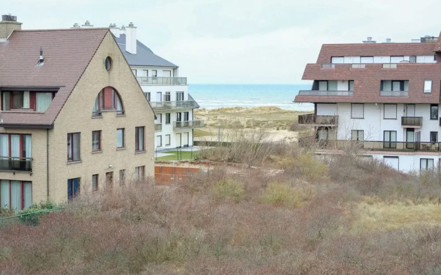 Modern Apartment Near Seabeach