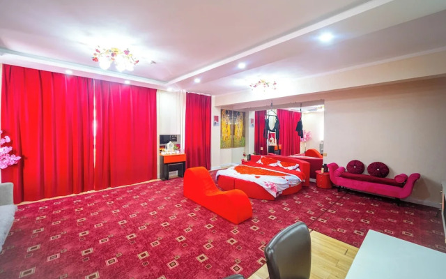 Eagle Town Service Apartment