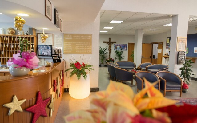 Oasi San Francesco Hotel