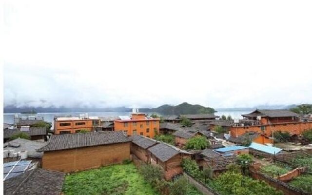 Lugu Lake In Love Inn Hostel