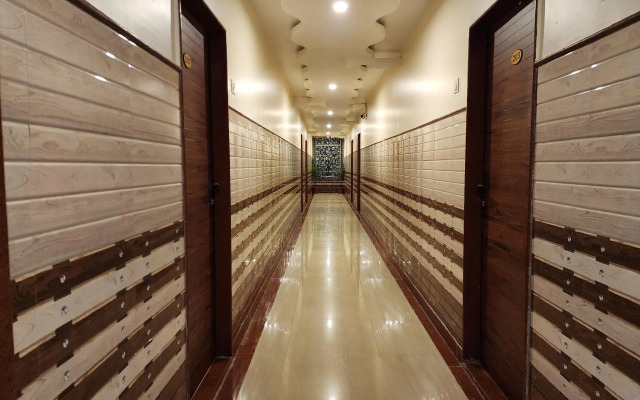 Fabhotel Sai Mrinalini