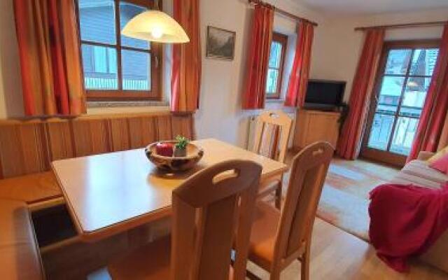 Schlosserhaus Appartements