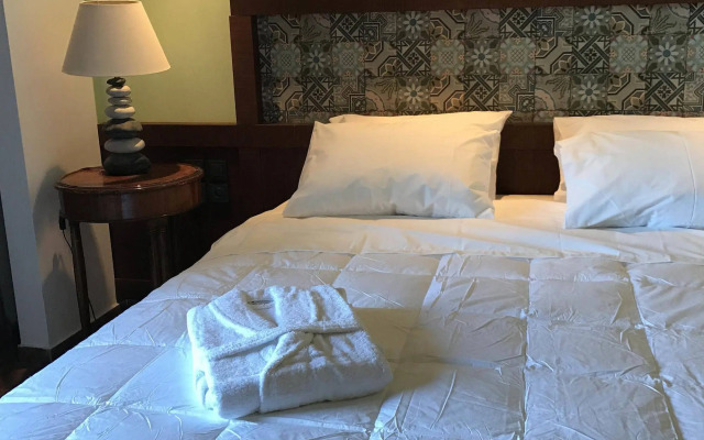 GQ Hotel & Club - Adults Only