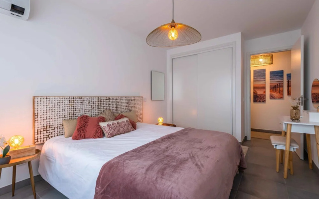 Caravelas 2 Bedroom Apartment