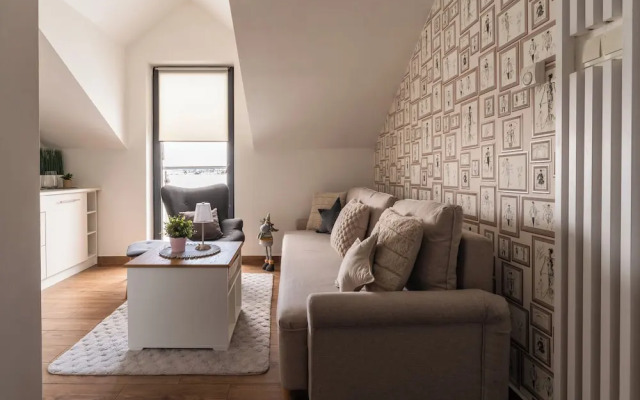 Apartament KOLEJOVA 21 - blisko centrum