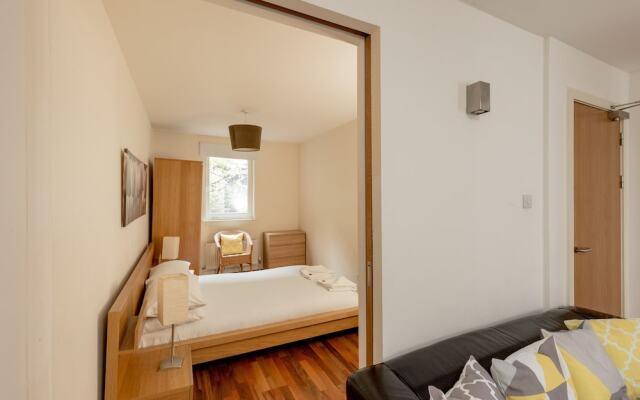Silver Lining - Grassmarket Apartments