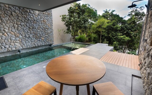 Luxury 4 Bedroom Villa Kamala