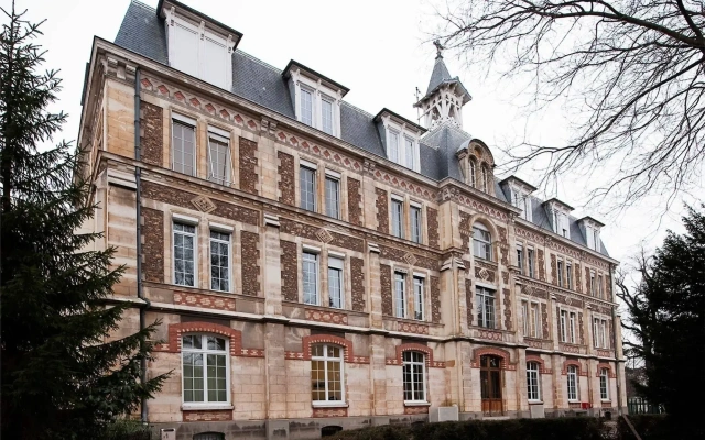 Hotel The Originals Maison de l'Abbaye (ex Relais du Silence)