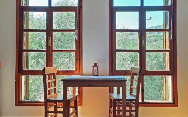 ada-art guesthouse