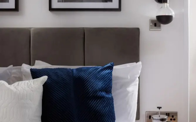 Stunning Central Studio Apartment