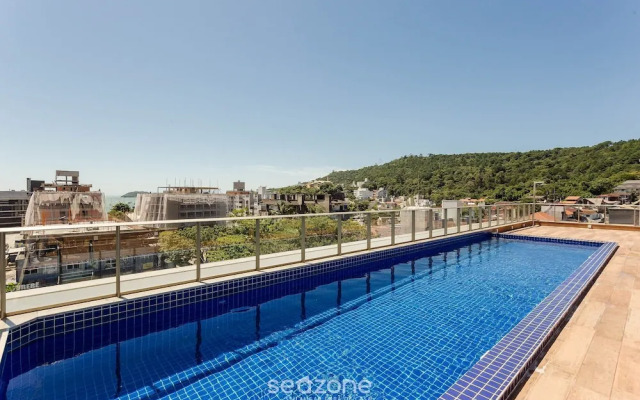 Elus - Building With Rooftop Pool 350m From the Beach!