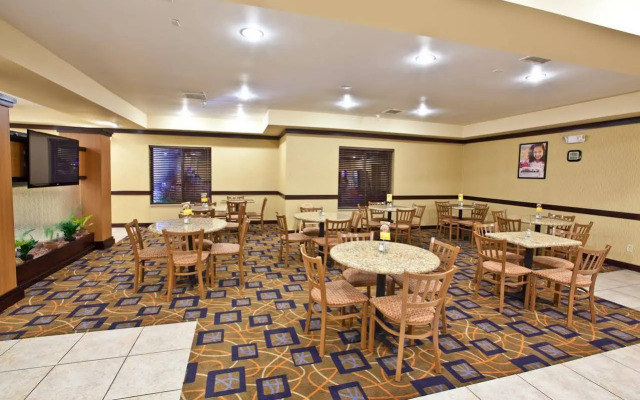 Holiday Inn Express Plymouth