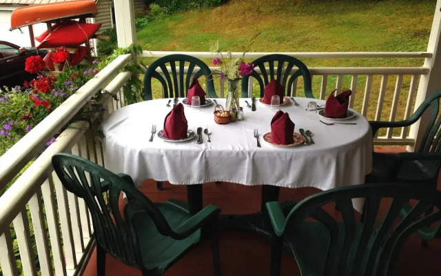 Whiteface Farm Adirondack Bed and Breakfast