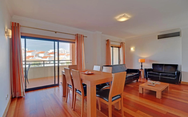 Albufeira Modern with pool by Homing