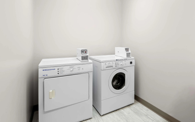 SureStay Plus Hotel by Best Western Hardisty