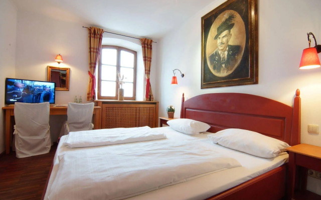 Landhotel & Gasthof Baiernrain