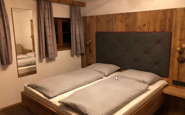 Berggasthof Obere Firstalm