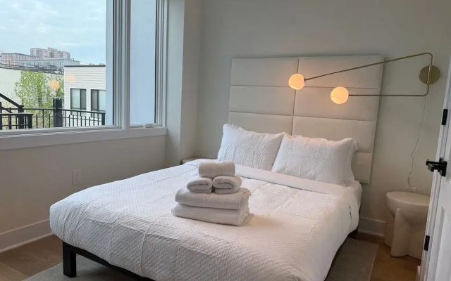 Hoboken 3BR Queen Loft