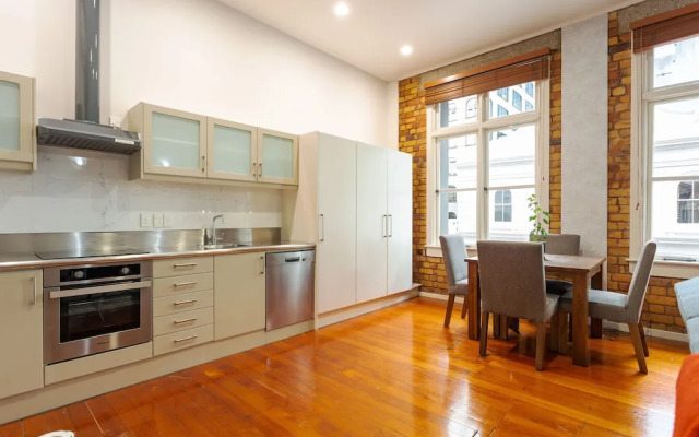 Toodle's Characterful loft on Lorne Street