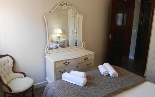 Idilico ático en Triana-3BD+1BTH