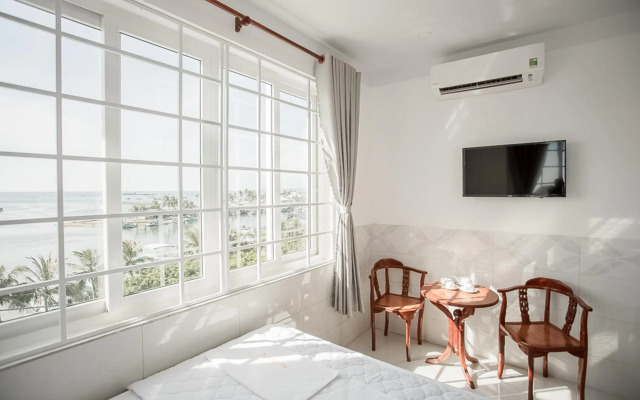 Phu Hong Hotel