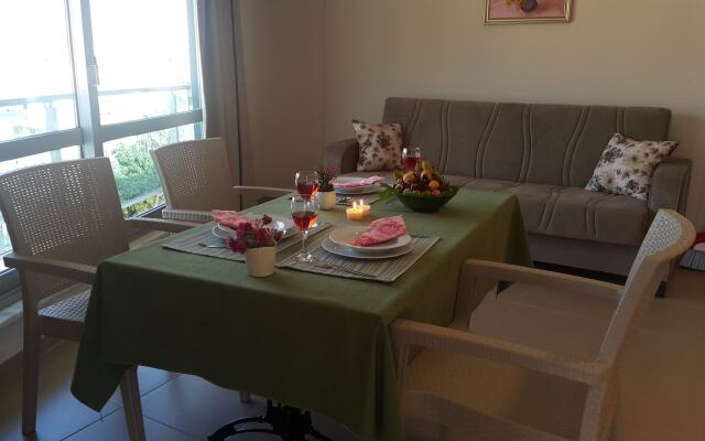 Midi Suites & Hotels